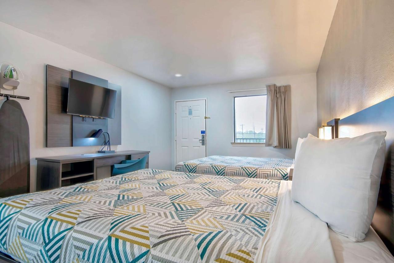 6 - Texas City, Tx Hotel 3*